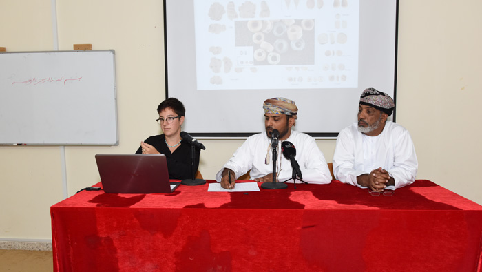 Ministry of Heritage and Culture reviews Dhofar archaeological survey findings