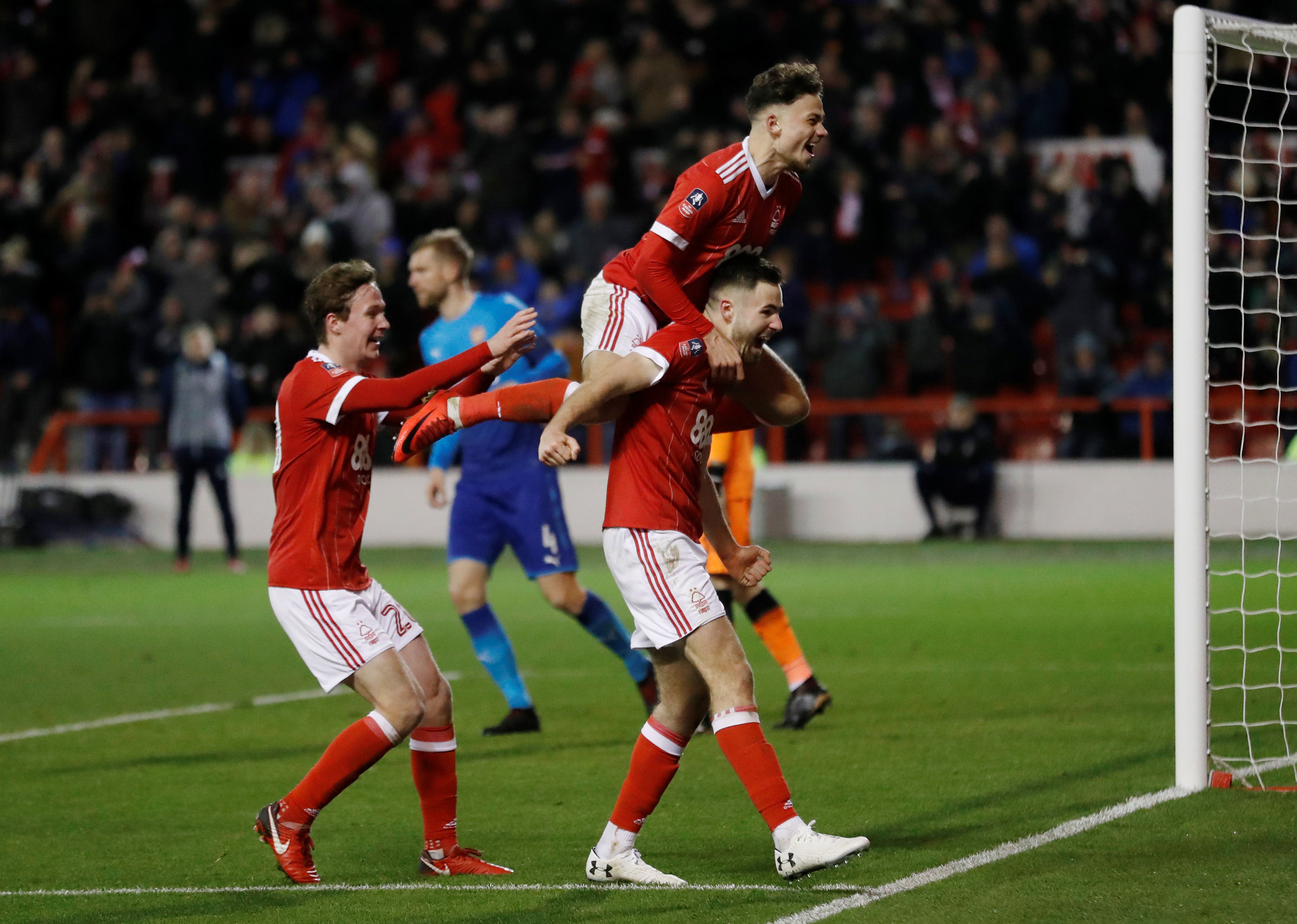 Nottingham Forest knock Arsenal out of FA Cup