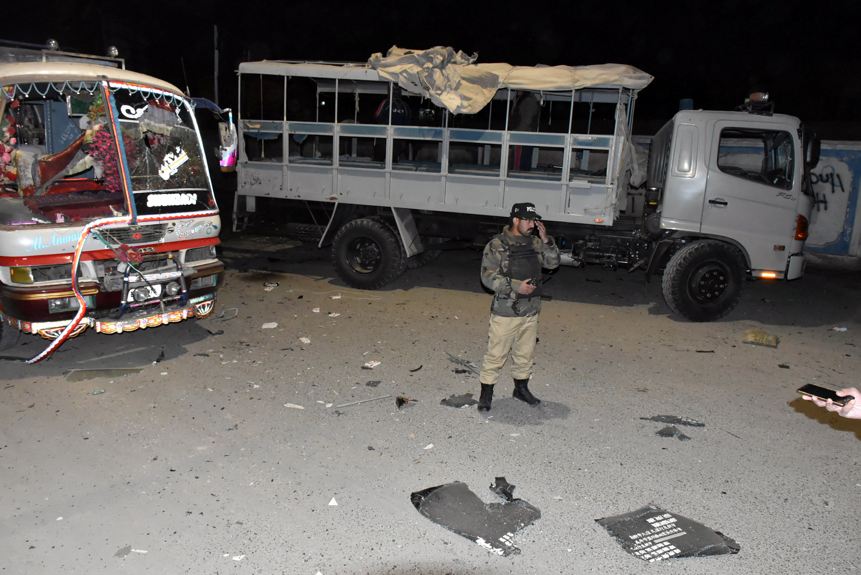 Seven killed, 23 injured in Pakistan blast