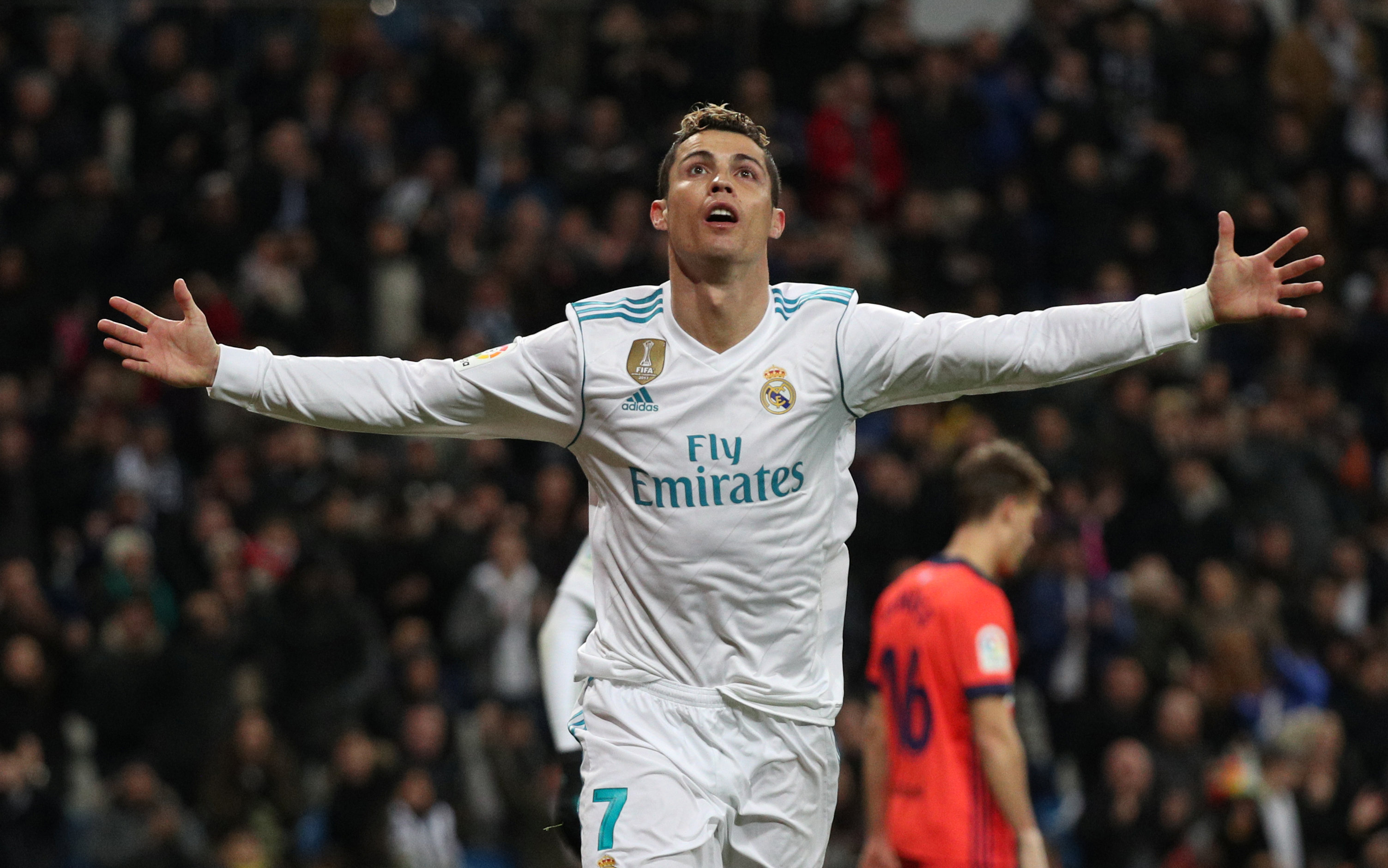 Real's Ronaldo hits top form ahead of PSG clash