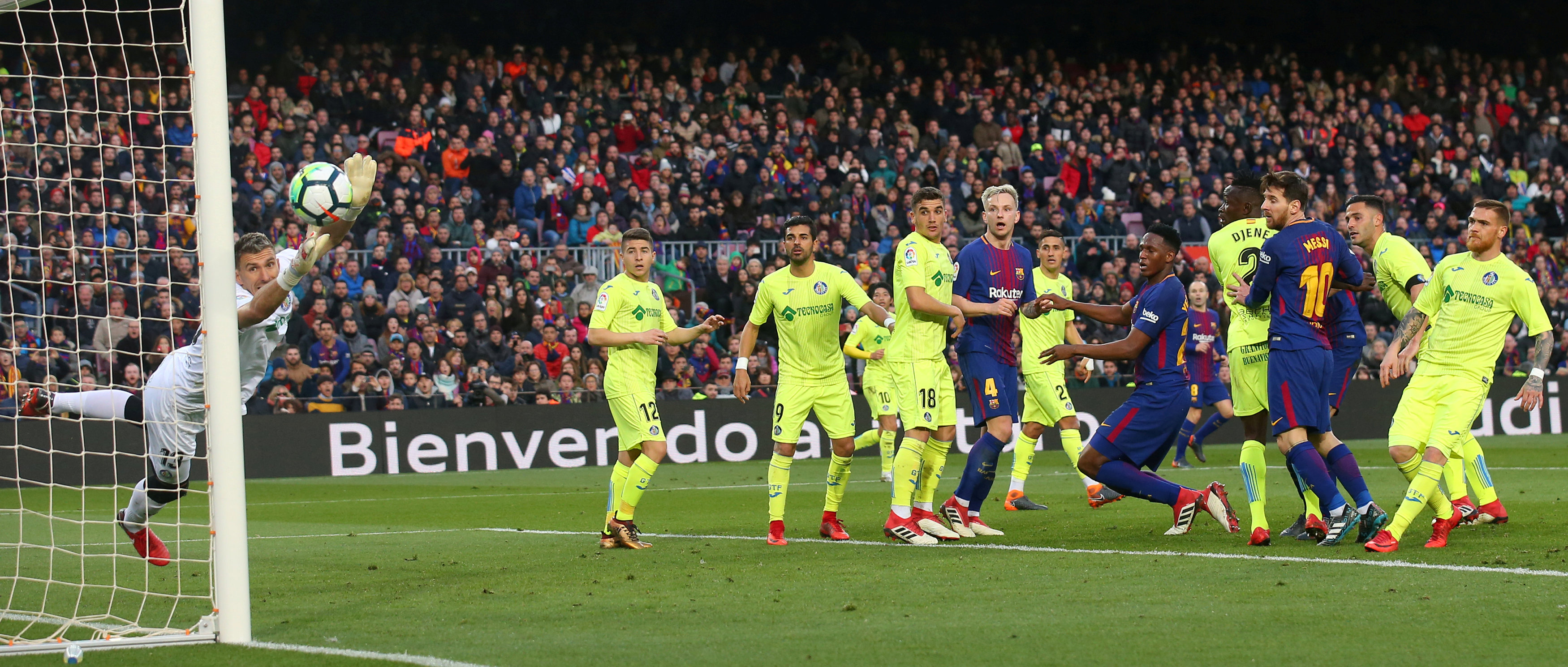 Football: Barcelona stumble in dull draw with Getafe
