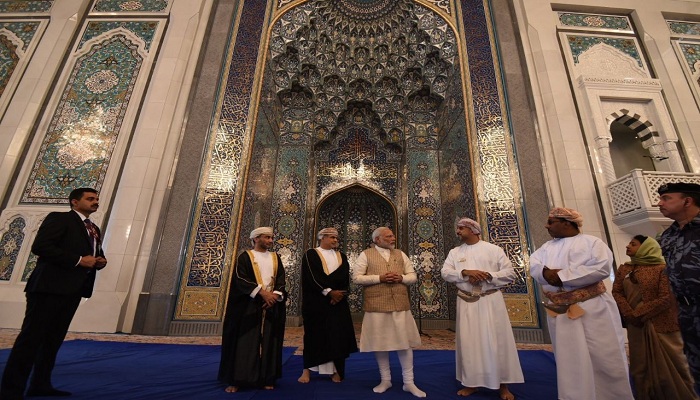 رئيس وزراء الهند يزور جامع السلطان قابوس الأكبر