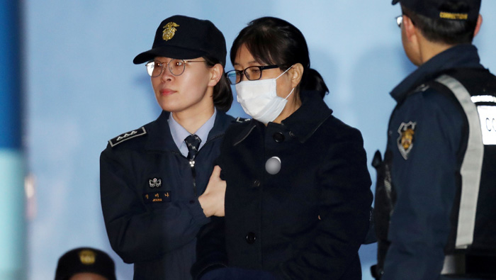 Lotte chief, ex-president's friend jailed in South Korea scandal