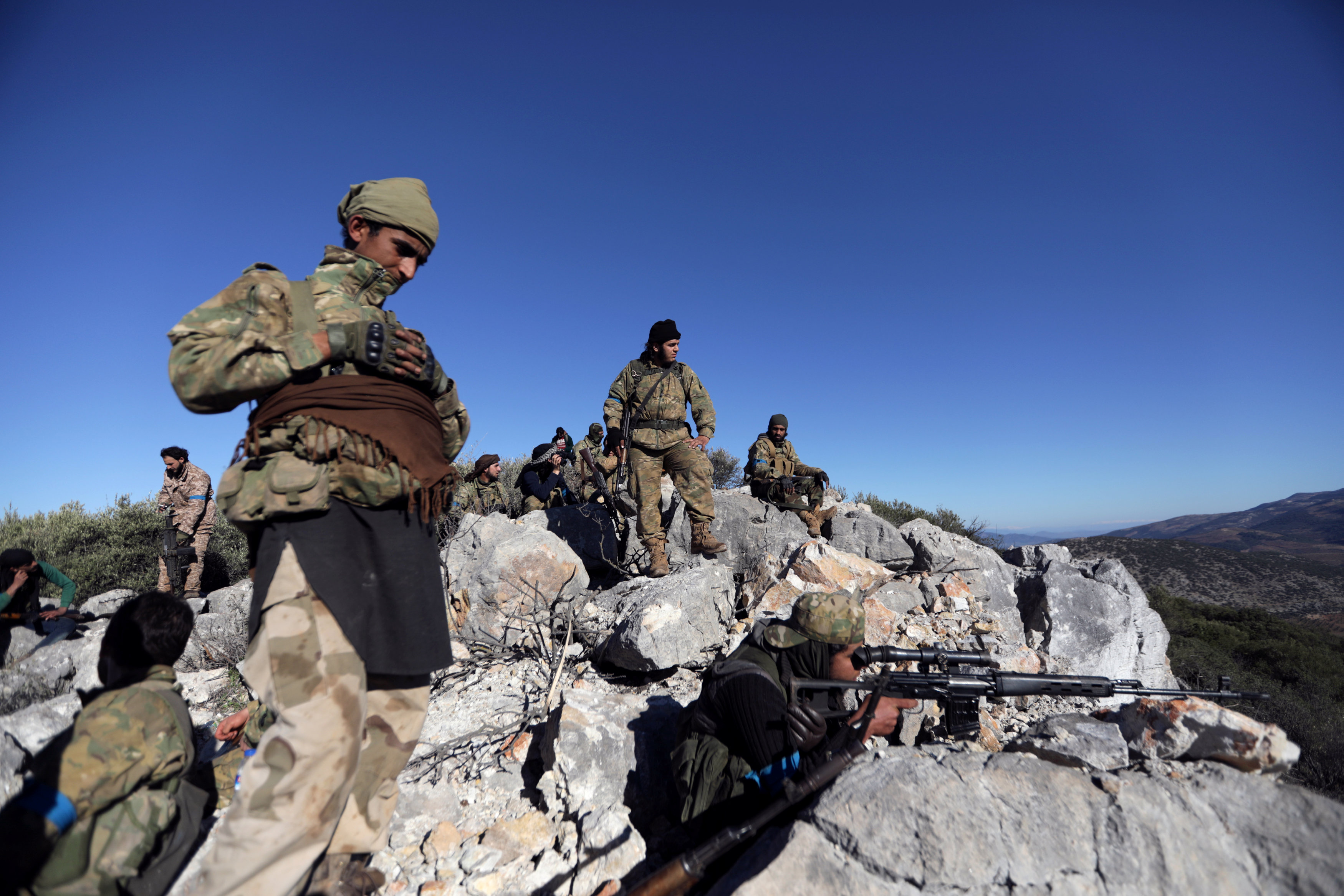 Turkey warns Syrian army against helping Kurdish YPG in Afrin
