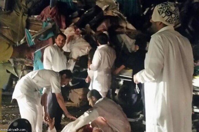 هذا أعنف حادث مروري أودى بحياة عمانيين بالسعودية.. إليكم قصته