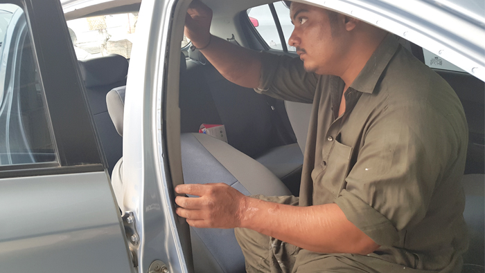 Motorists in Oman rush to fit safety kit in vehicles