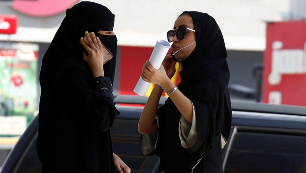 Saudi women can now join the army