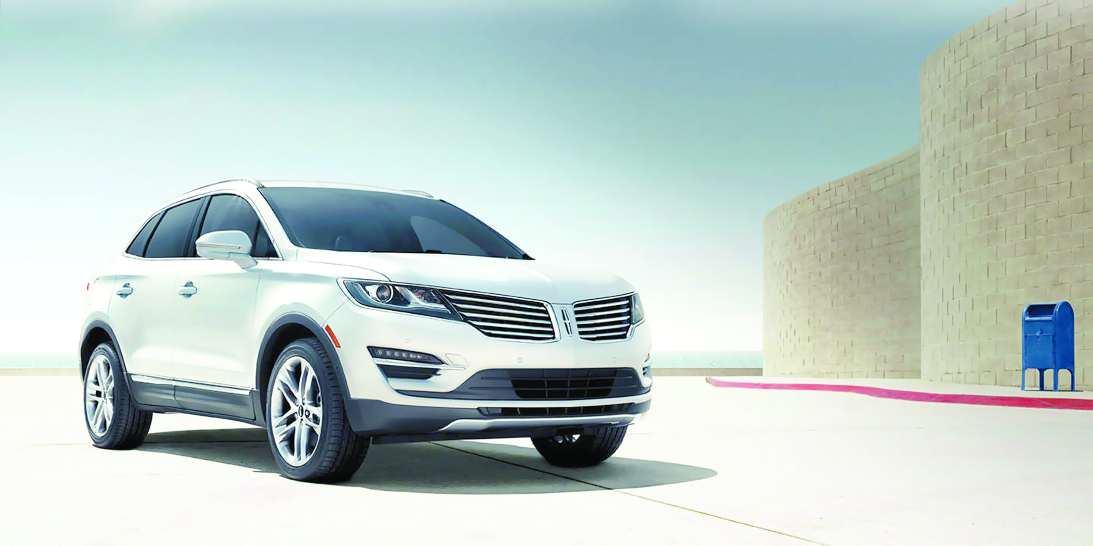 عرض حصري من «لينكون» فئة «MKC»