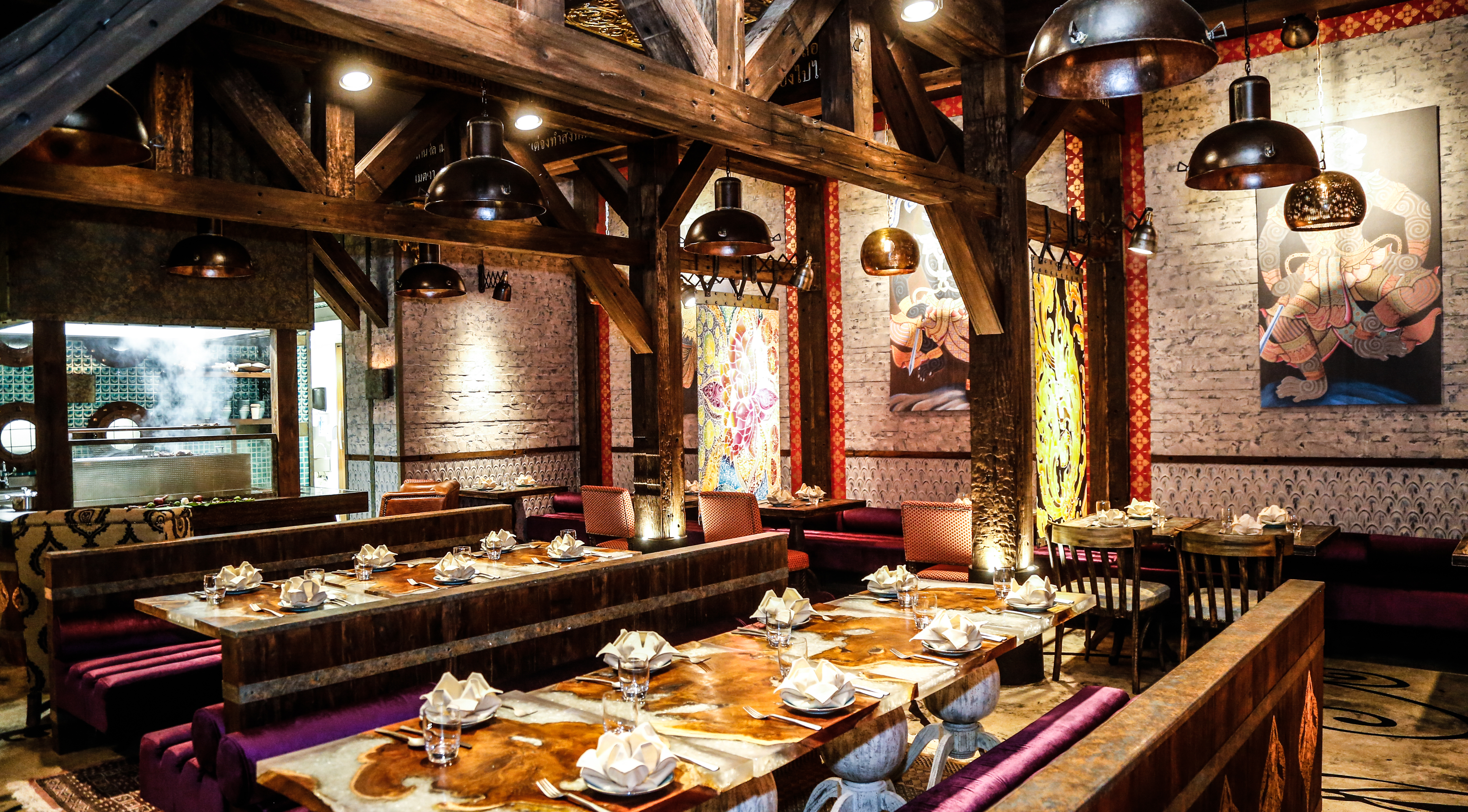 Oman dining: Dine at Charm Thai Lounge & Restaurant
