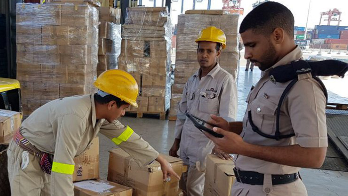 Customs officers go high tech at Sohar Port