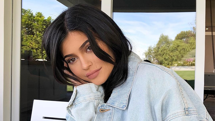 Kylie Jenner announces birth of baby girl