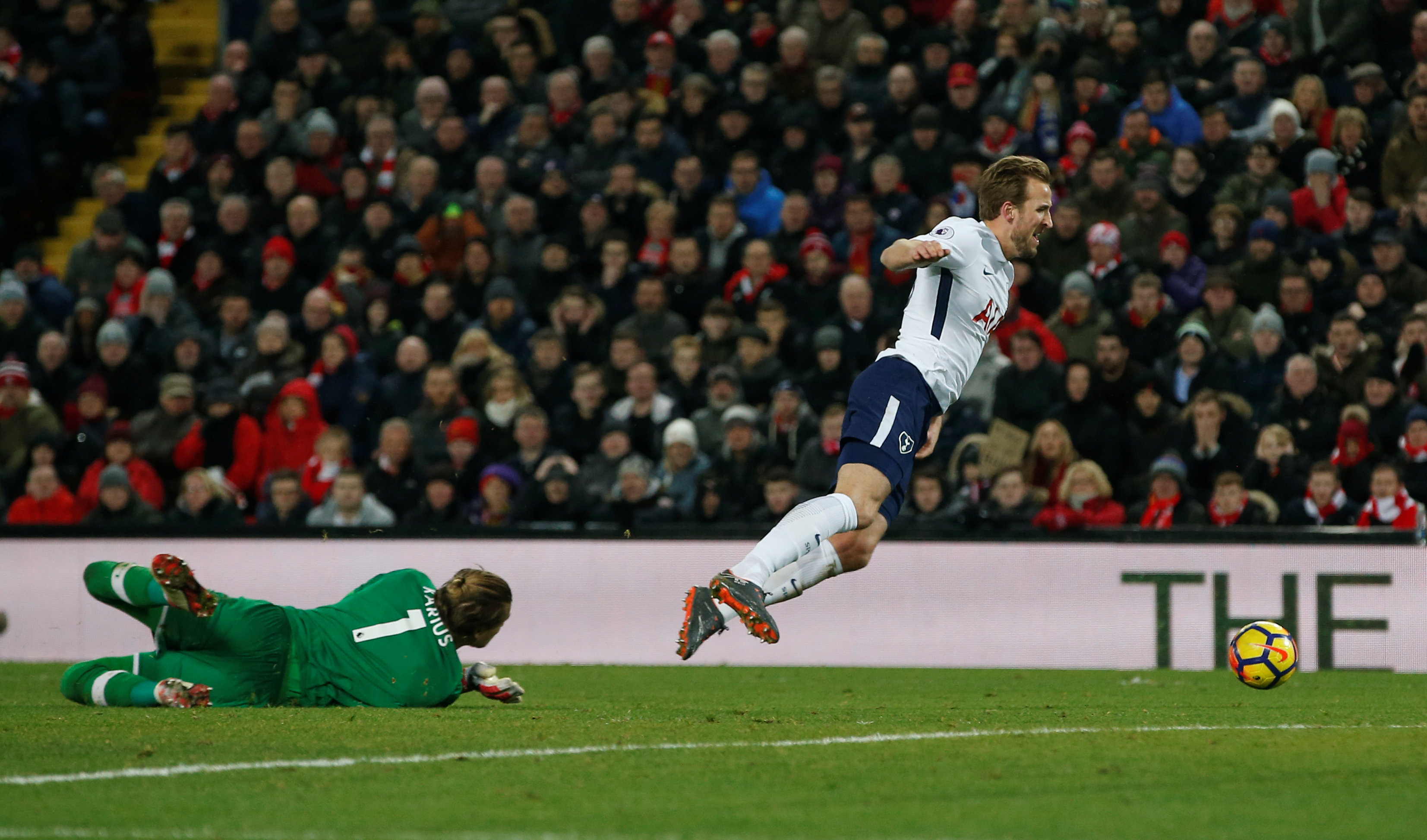 Liverpool's Van Dijk accuses Kane of diving