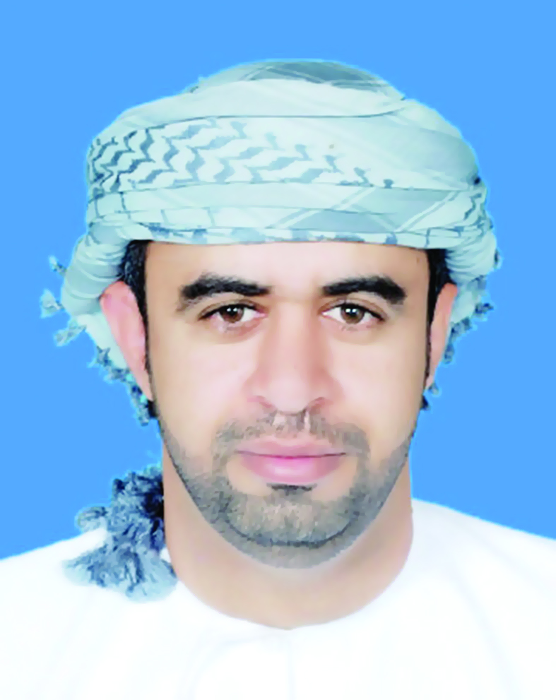 القاسمي يطرق أروقة الرواية العُمانية.. اليوم
