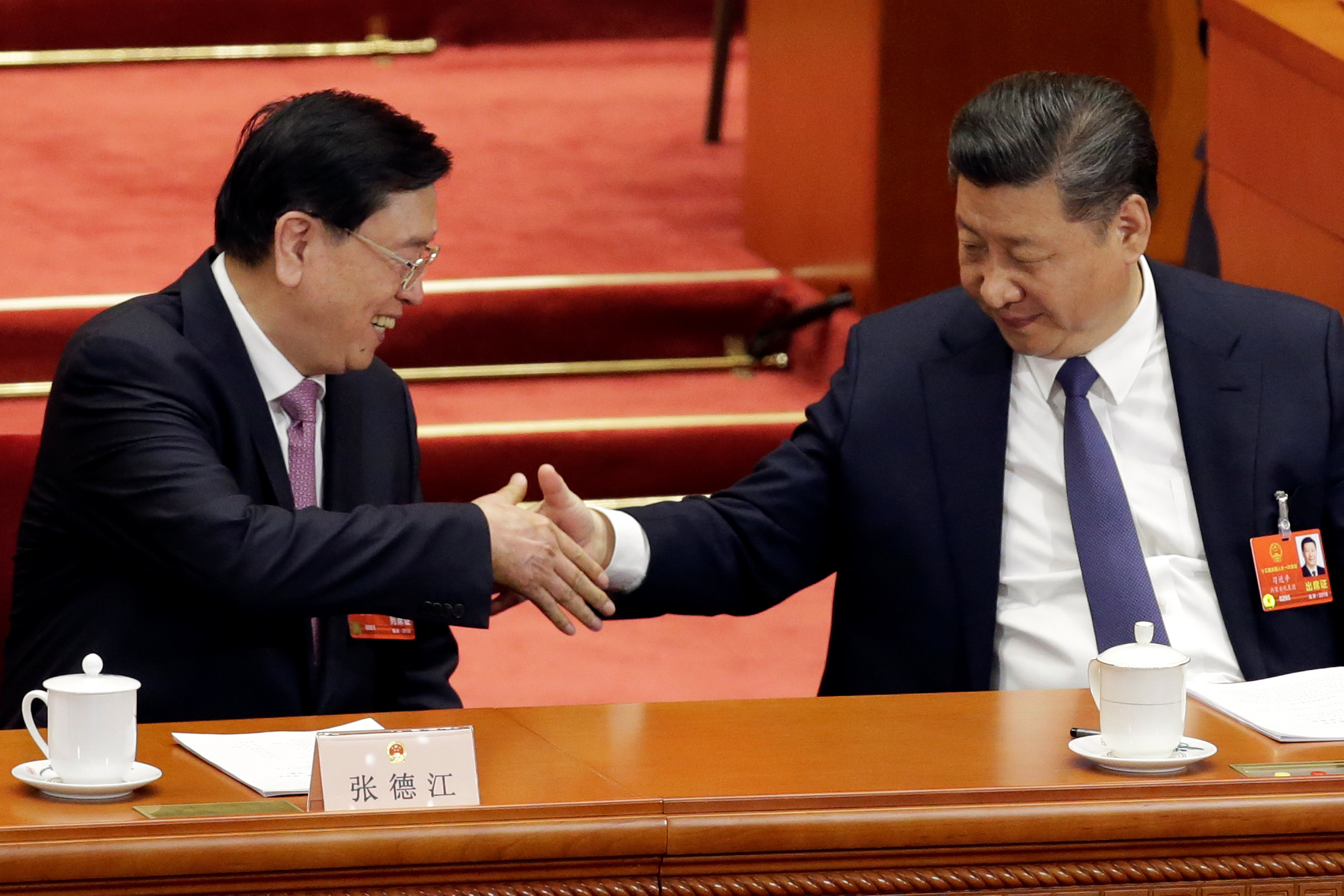 China allows Xi to remain president indefinitely