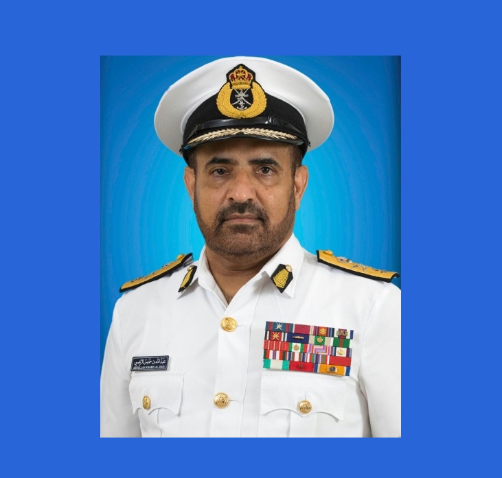 قائد البحرية السلطانية العمانية يعود إلى البلاد