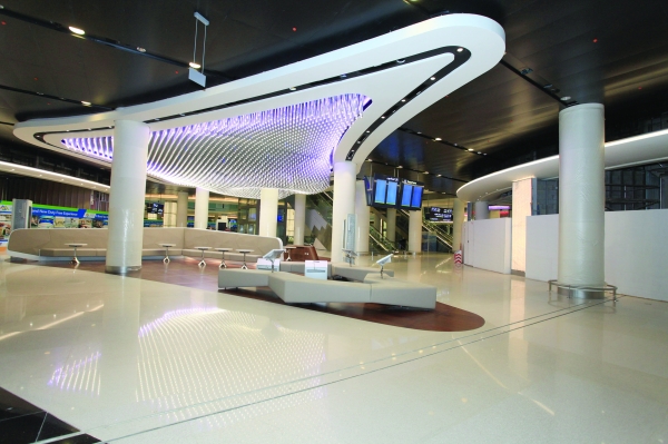 100 علامة تجارية إضافية في سوق مسقط الحرة بالمطار الجديد