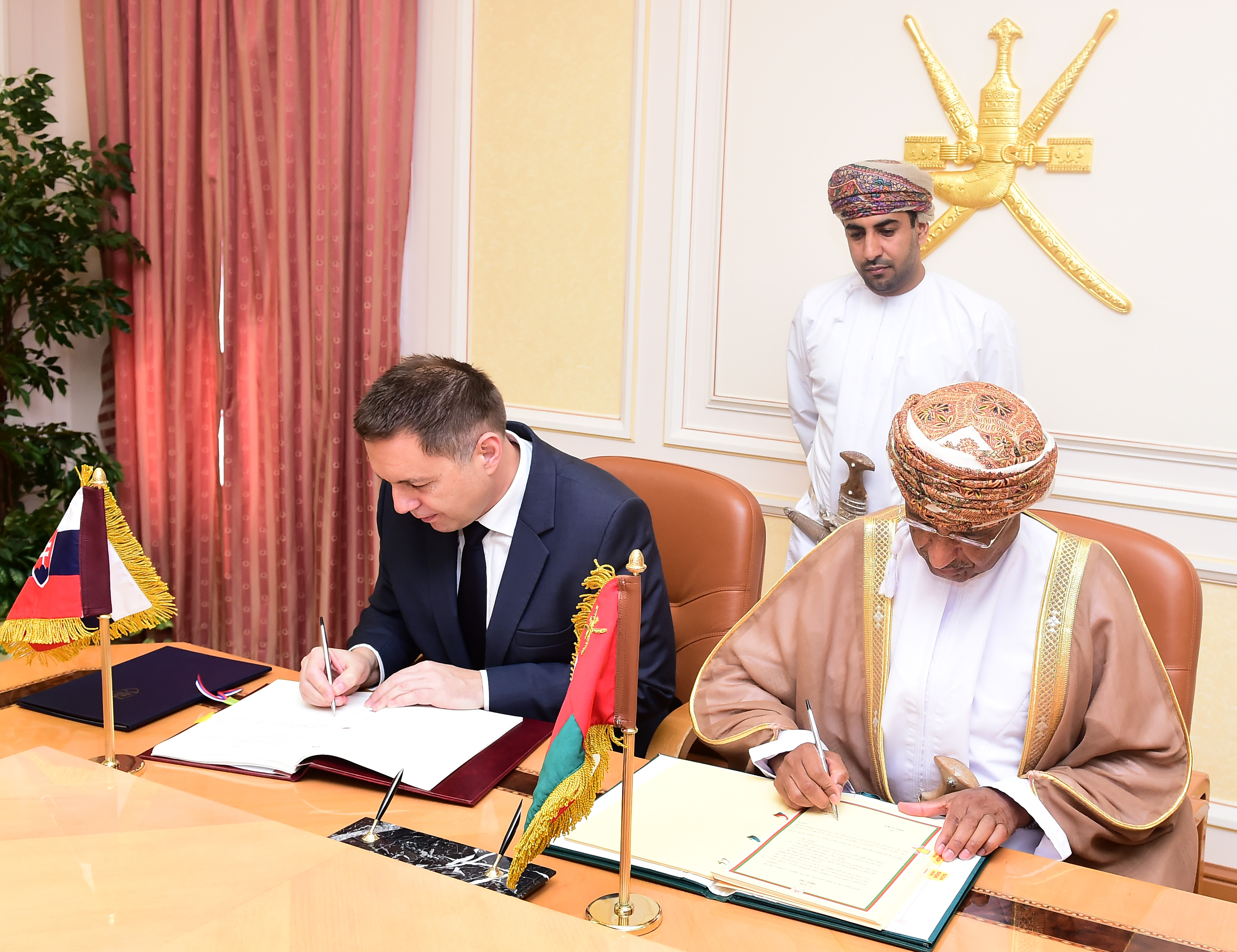 Agreement on taxes signed with Slovakia