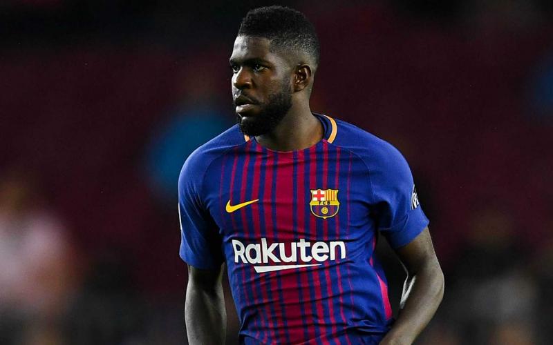 برشلونة مهدد بخسارة مدافعه واليونايتد يتربص