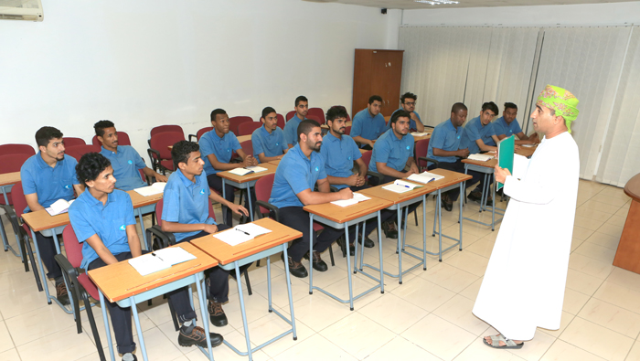 New batch of 25 Omani recruits attend training at Saud Bahwan Group
