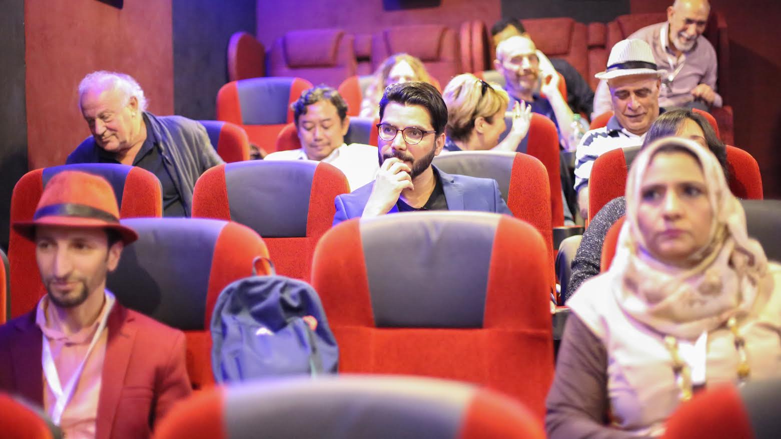 السينما العمانية تواصل فعاليات المهرجان وتحتفي بيوم الطفل