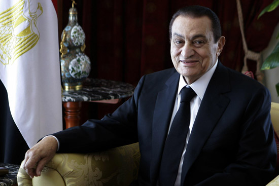 بالفيديو وبعد سنوات من الصمت.. مبارك يدلي بشهادته عن الثورة المصرية