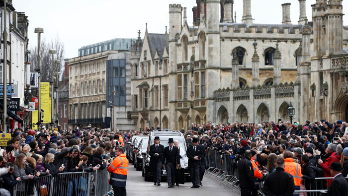 Friends, family, public flock to funeral of physicist Stephen Hawking