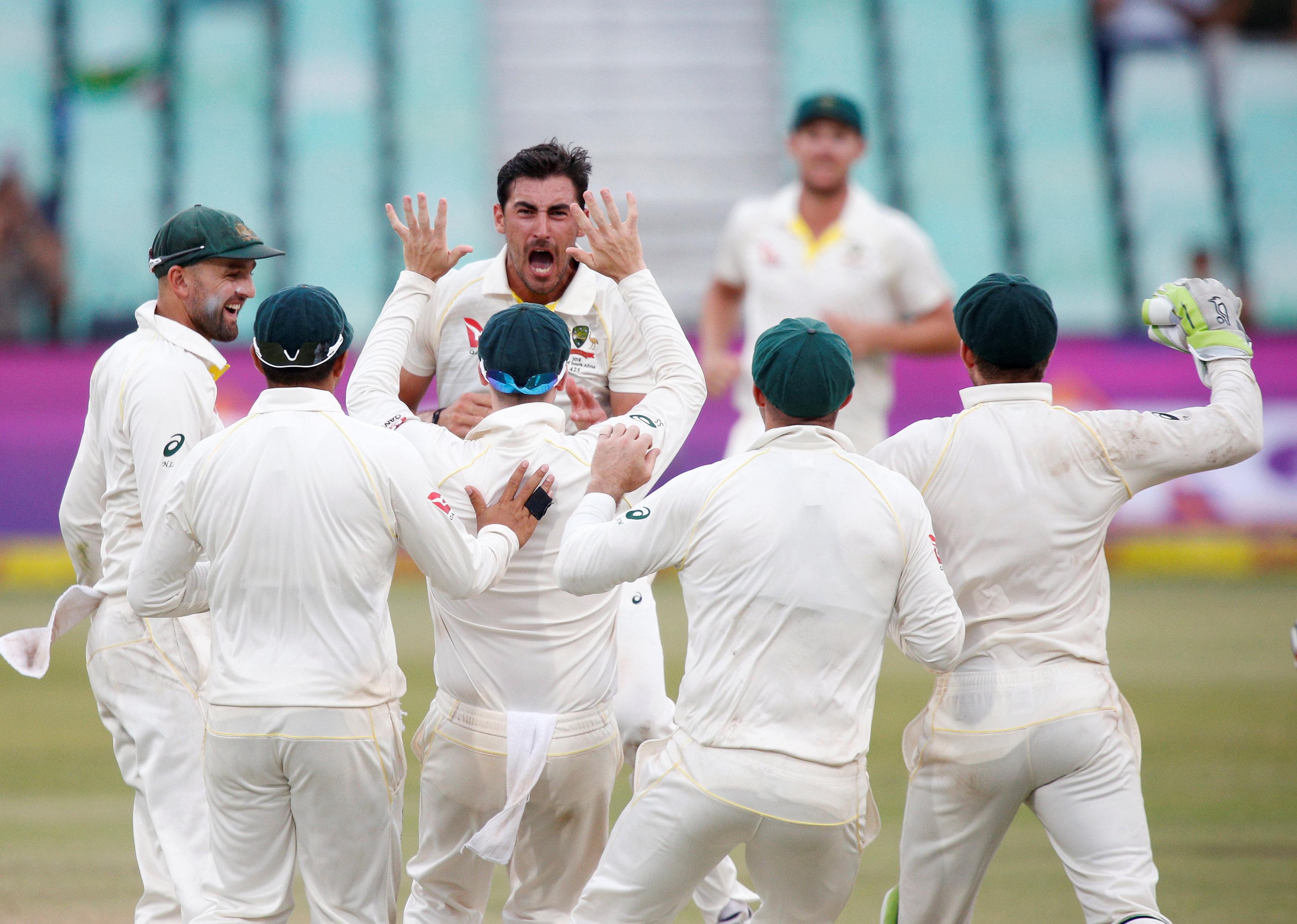 Cricket: Starc puts Australia on the verge of victory