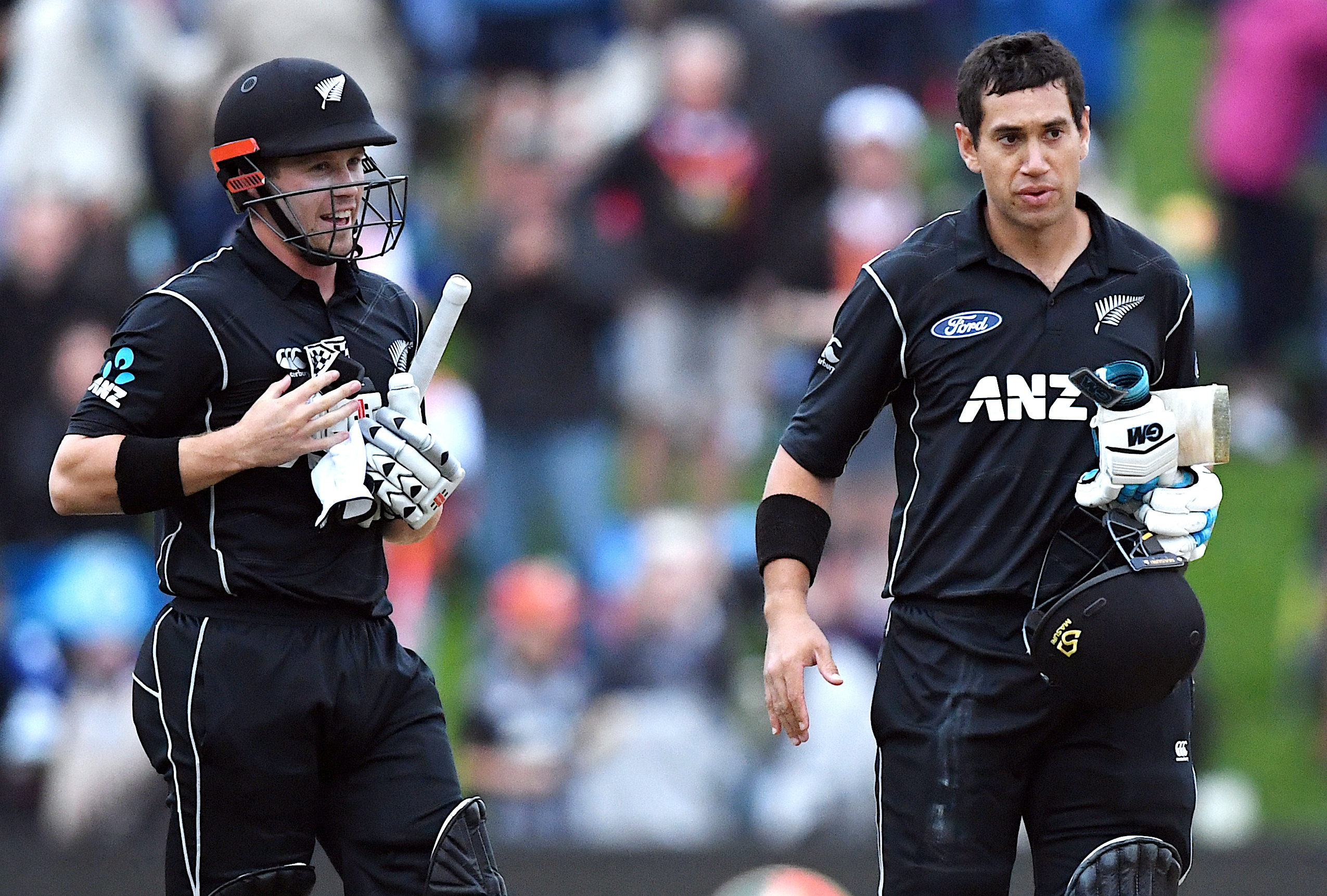 Cricket: Taylor guides New Zealand to thrilling win over England