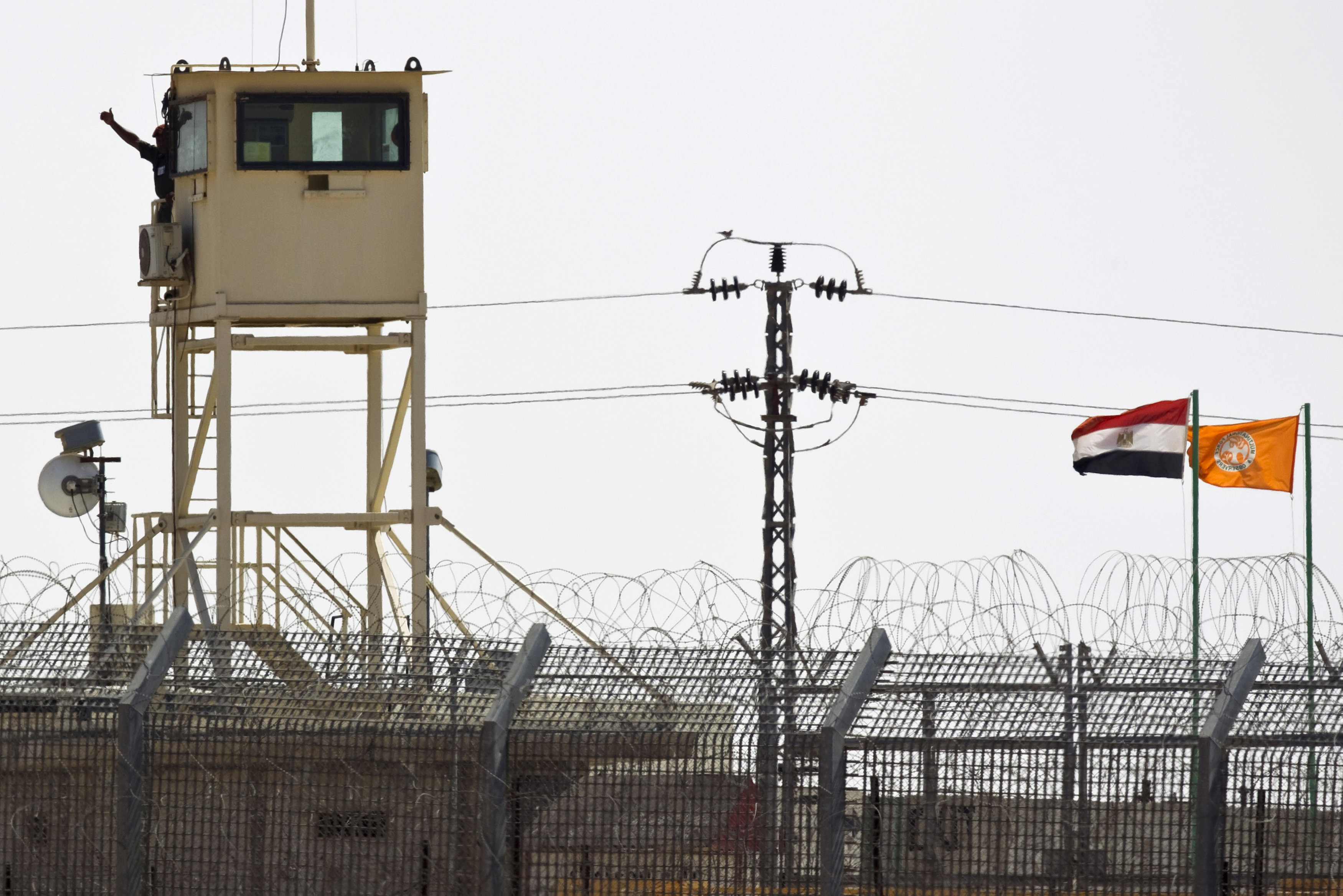 Egyptian jamming of Sinai insurgents disrupts phones in Israel, Gaza