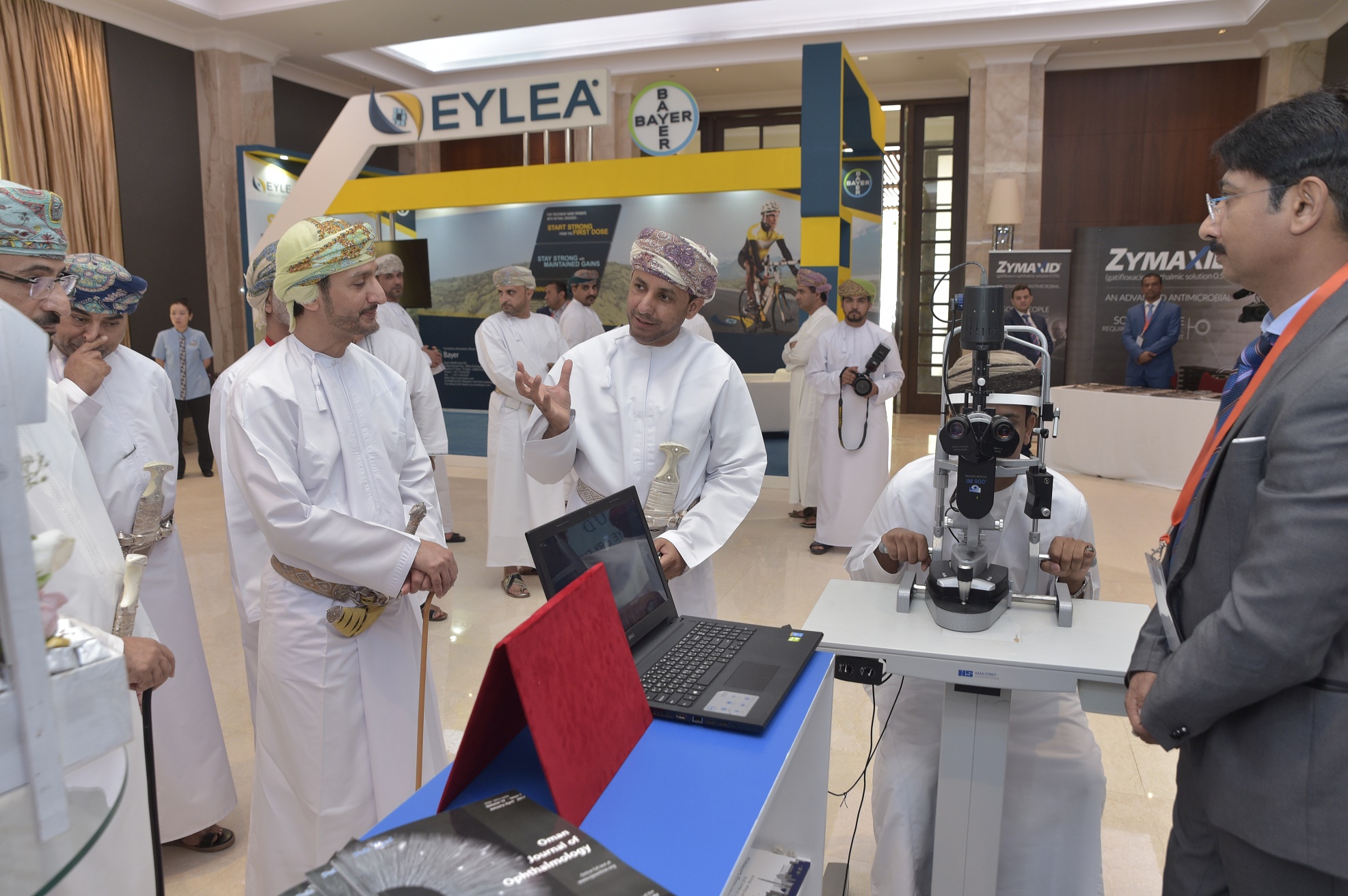 Hundreds of medical experts in Oman for global eye care conference