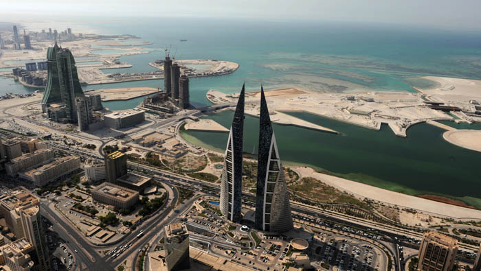 Bahrain discovers largest oilfield since 1932