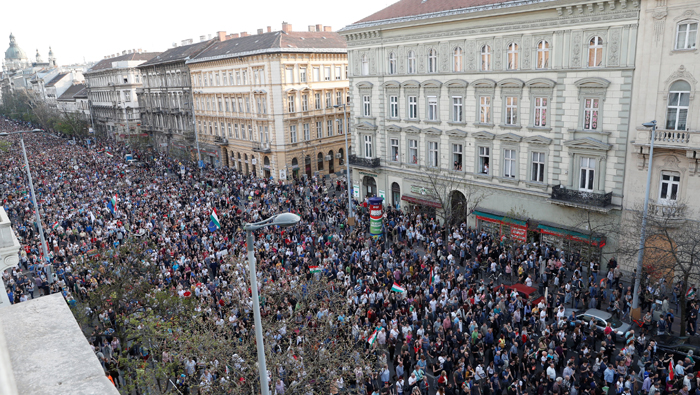 Thousands Of Hungarians Protest In Budapest Against Orban Landslide ...