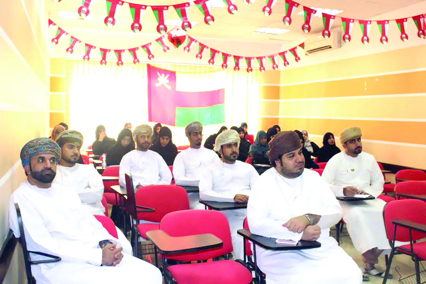 محاضرة لموظفي «حماية المستهلك» بصحار