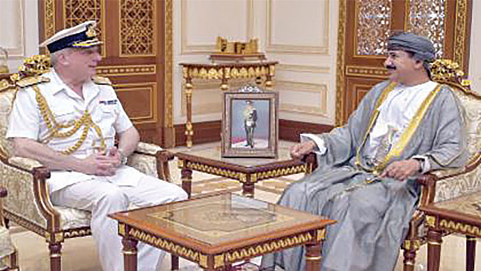 Royal Office Minister receives UK official