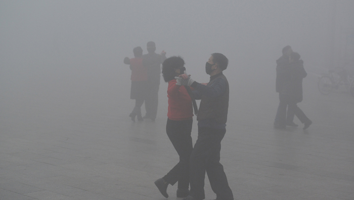 China cuts smog but health damage already done