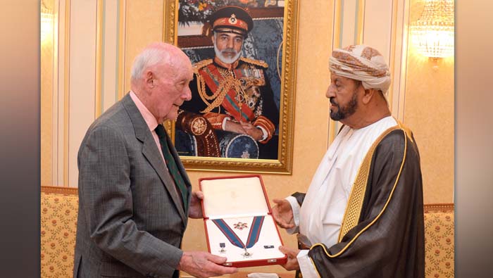 His Majesty confers Oman Military Order on retired Col. Nigel Knocker