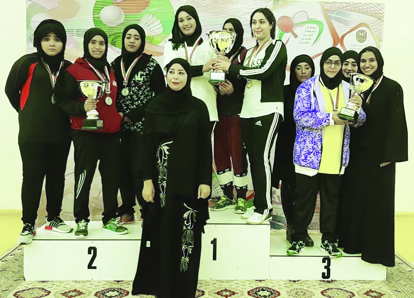 جامعة السلطان قابوس ثانياً في بطولة المضرب للفتيات