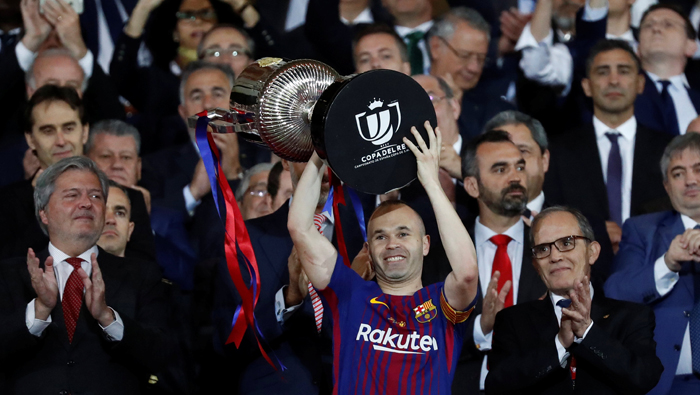 'Last Emperor' Iniesta hailed after stunning King's Cup show