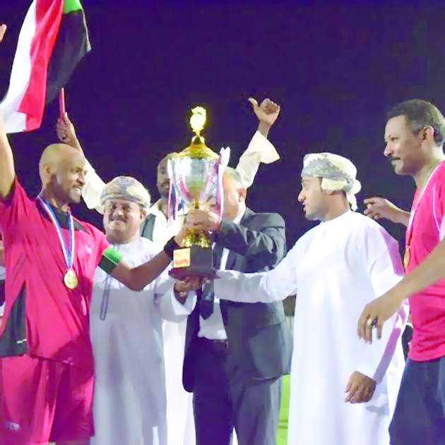 السودان يتوج بطلا للبطولـة الثانية للجاليات بمحافظة ظفار