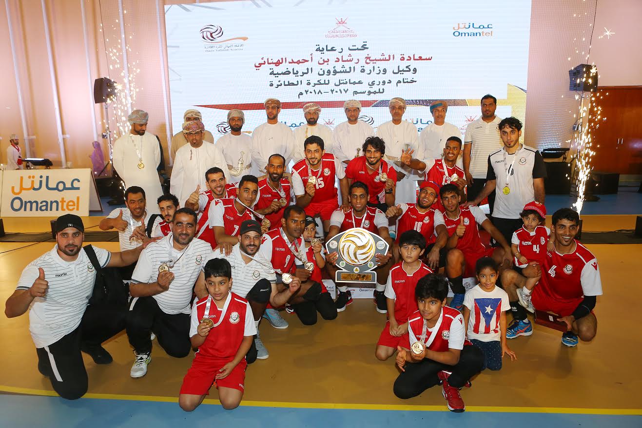 طائرة السلام تحلق بلقب دوري عمانتل للكرة الطائرة