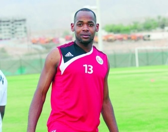 حسن ربيع لـ «الشبيبة»: دمي «بحري» ونحن نستحق اللعب مع الكبار