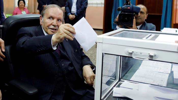 Algeria's biggest union urges Bouteflika to run for fifth term