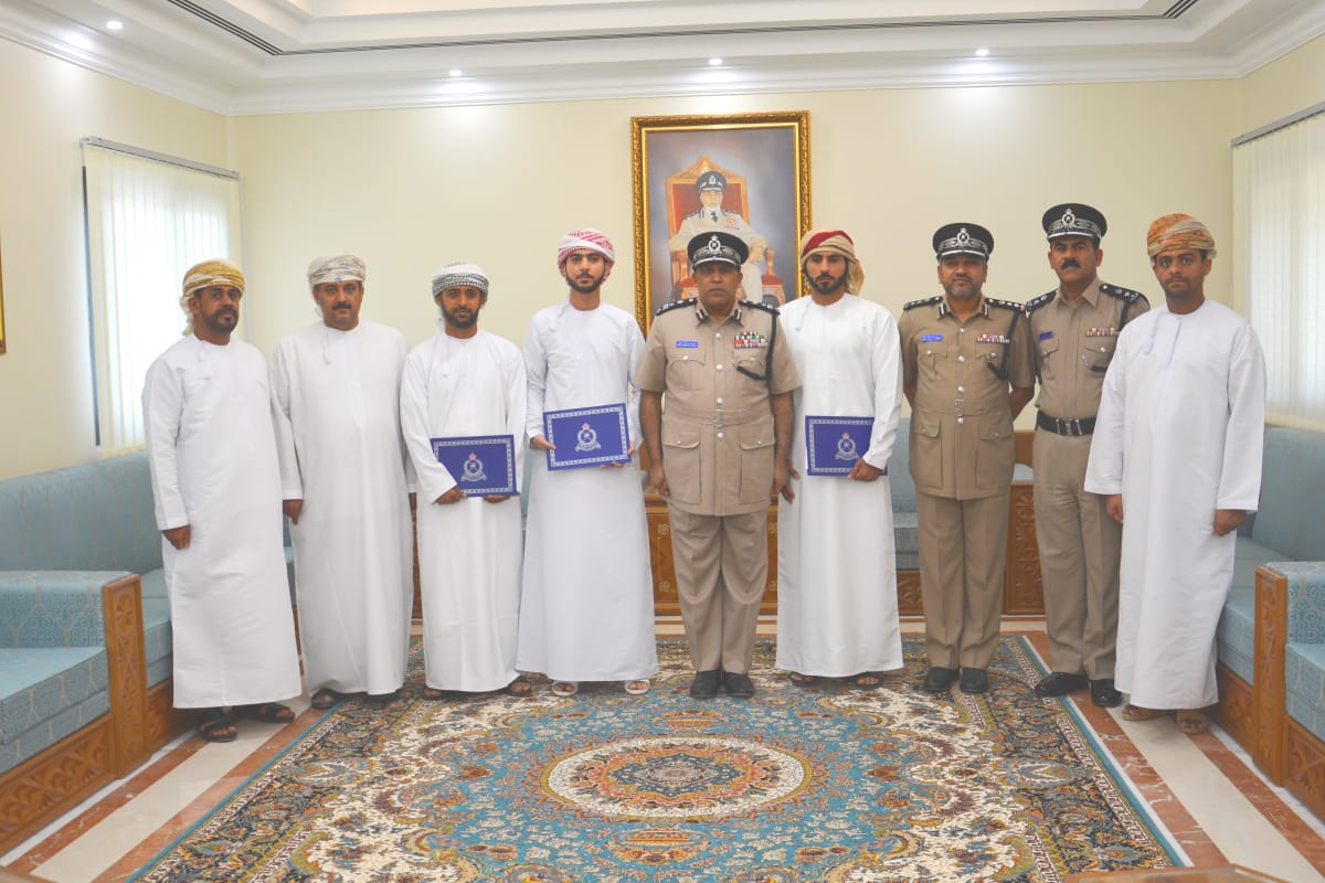 لتعاونهم وتحفيزًا لهم.. الشرطة تكرم عددًا من المواطنين