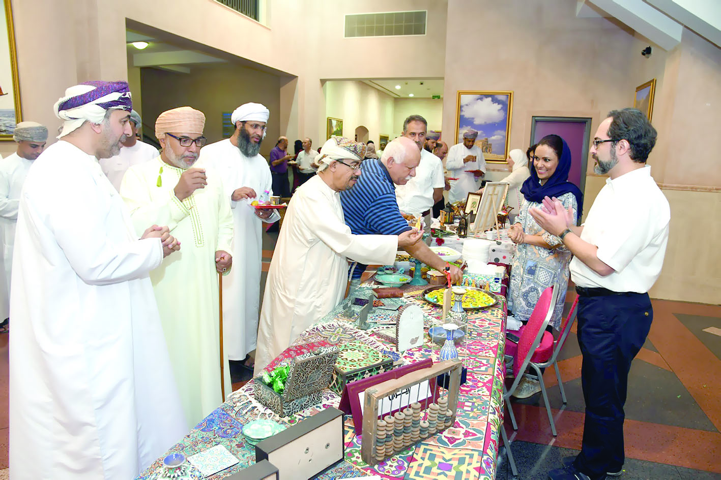 معرض الجاليات والطيبين في جامعة السلطان قابوس