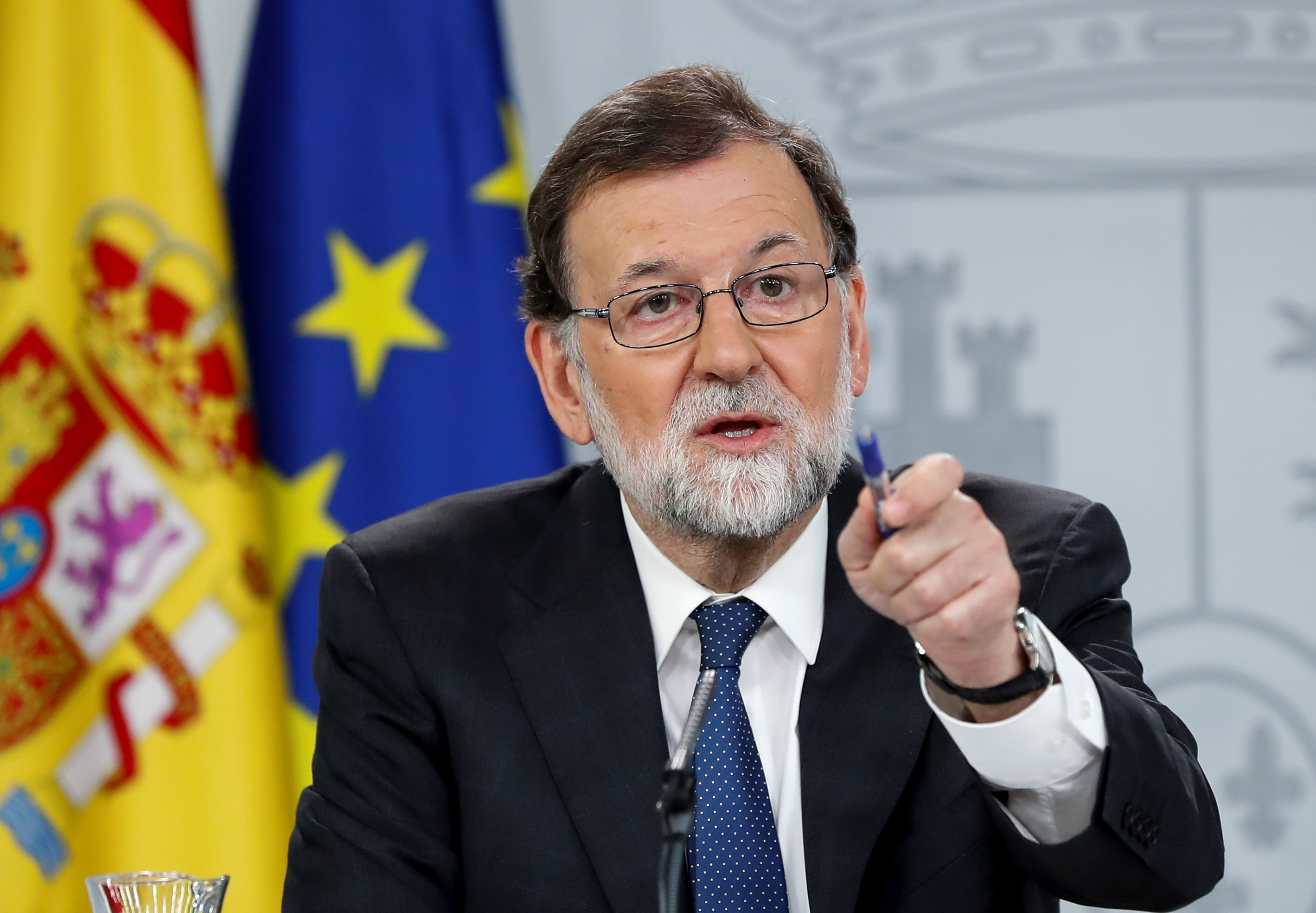 Spanish prime minister faces growing election calls
