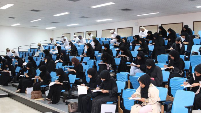 Over 10,000 job test calls sent to Omanis in April: Ministry of Manpower