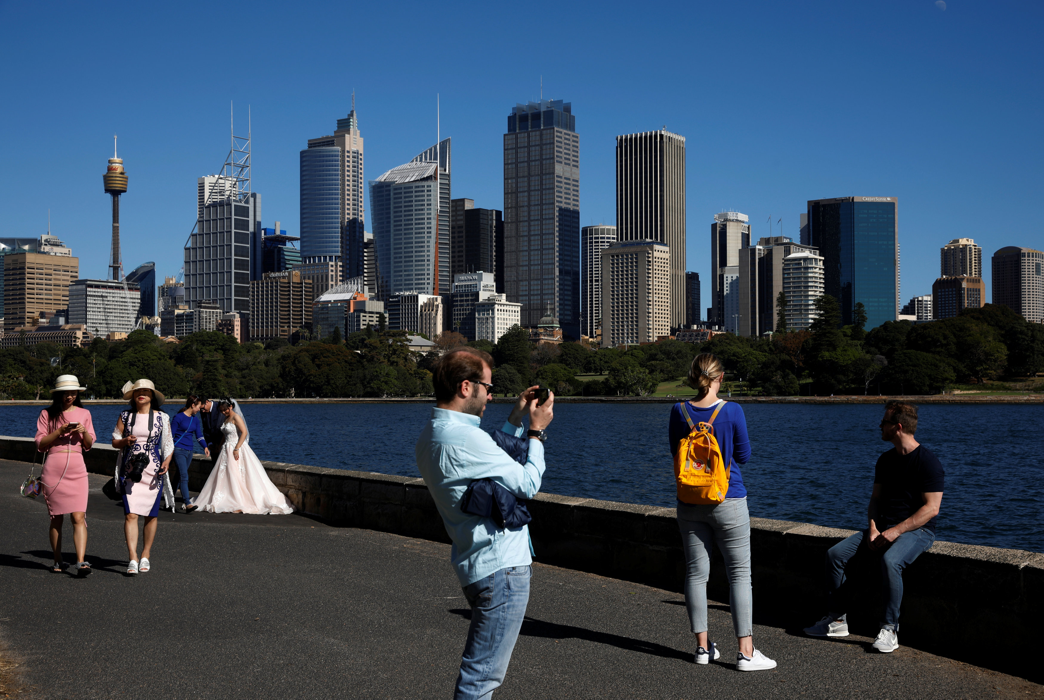 Australia forecasts early return to surplus; cuts personal taxes in budget