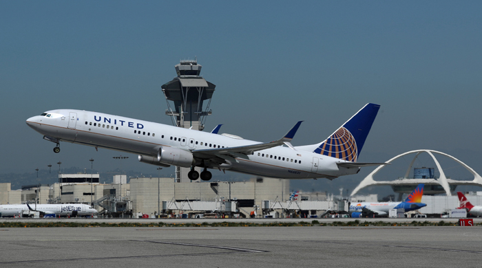 United Airlines flight from Rome to Chicago diverted to Ireland