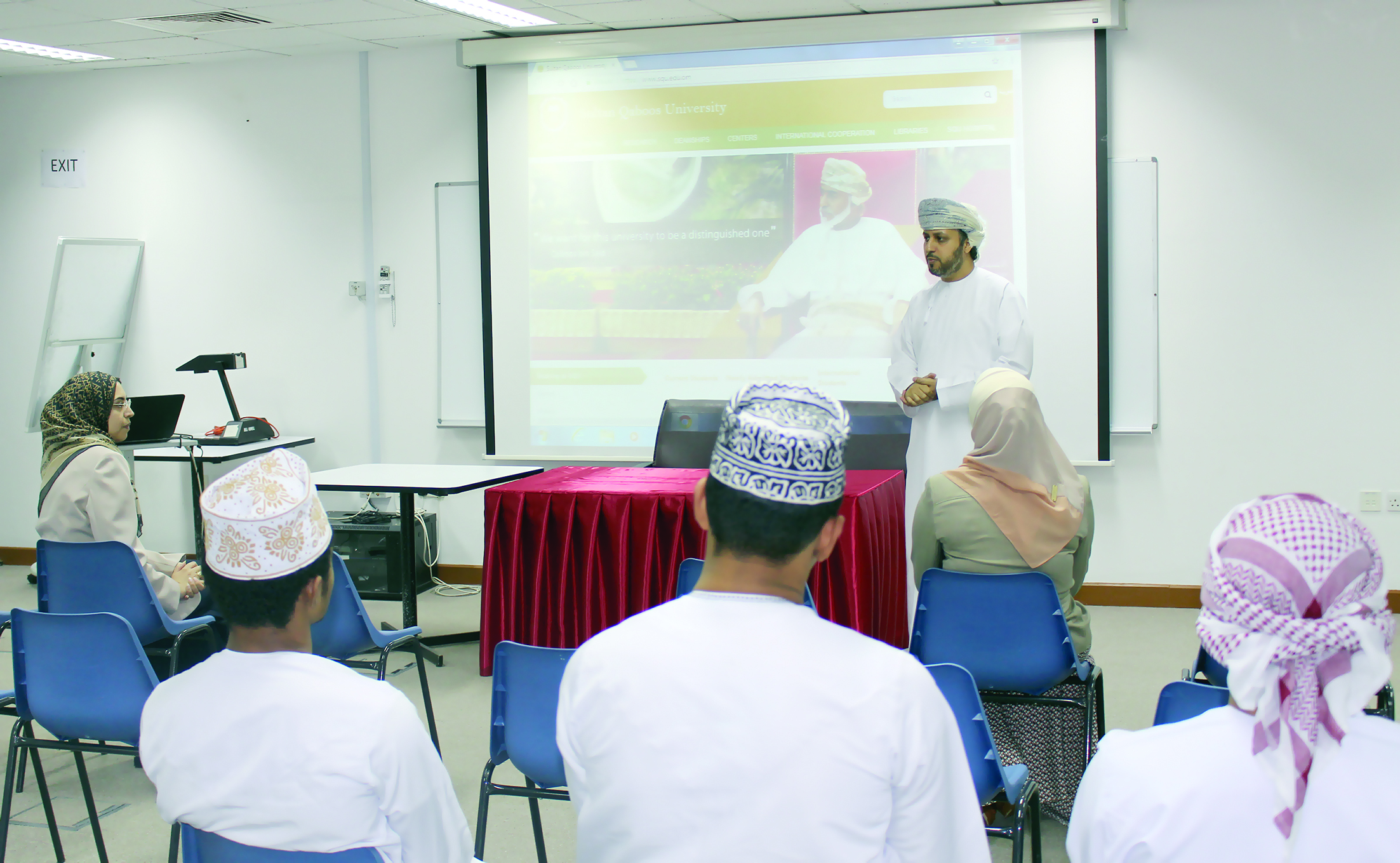 "عمان للطيران" تستقبل الدفعة الأولى من الطلبة