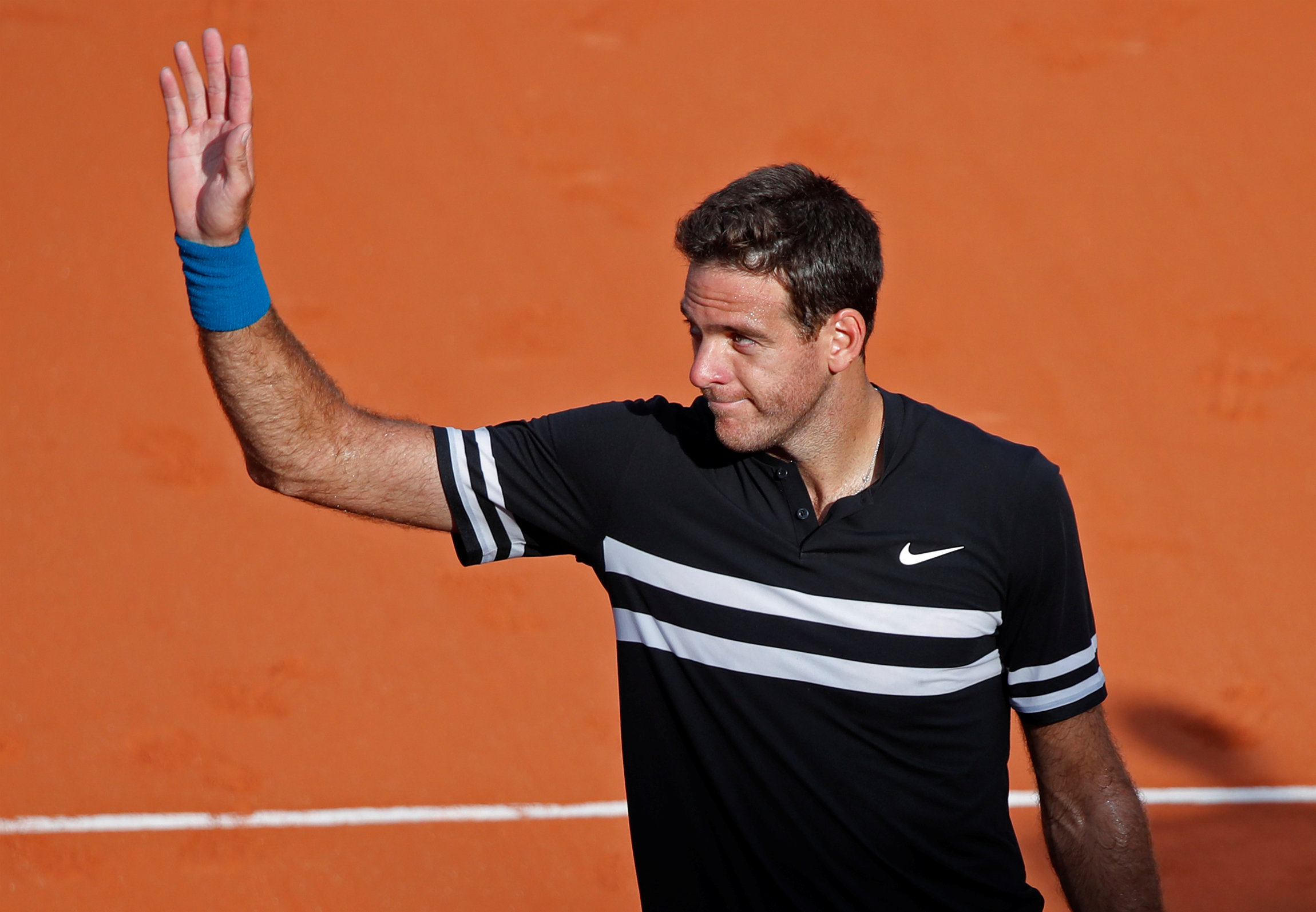 French Open: Del Potro powers on with menacing display